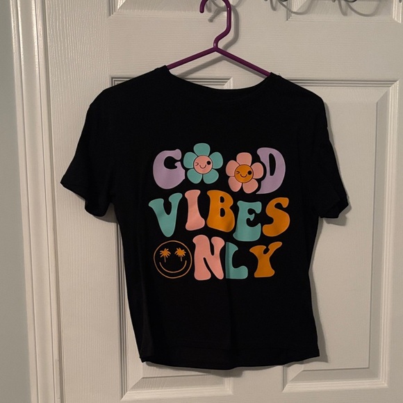 Good Vibes Only Black T-Shirt - Picture 1 of 1
